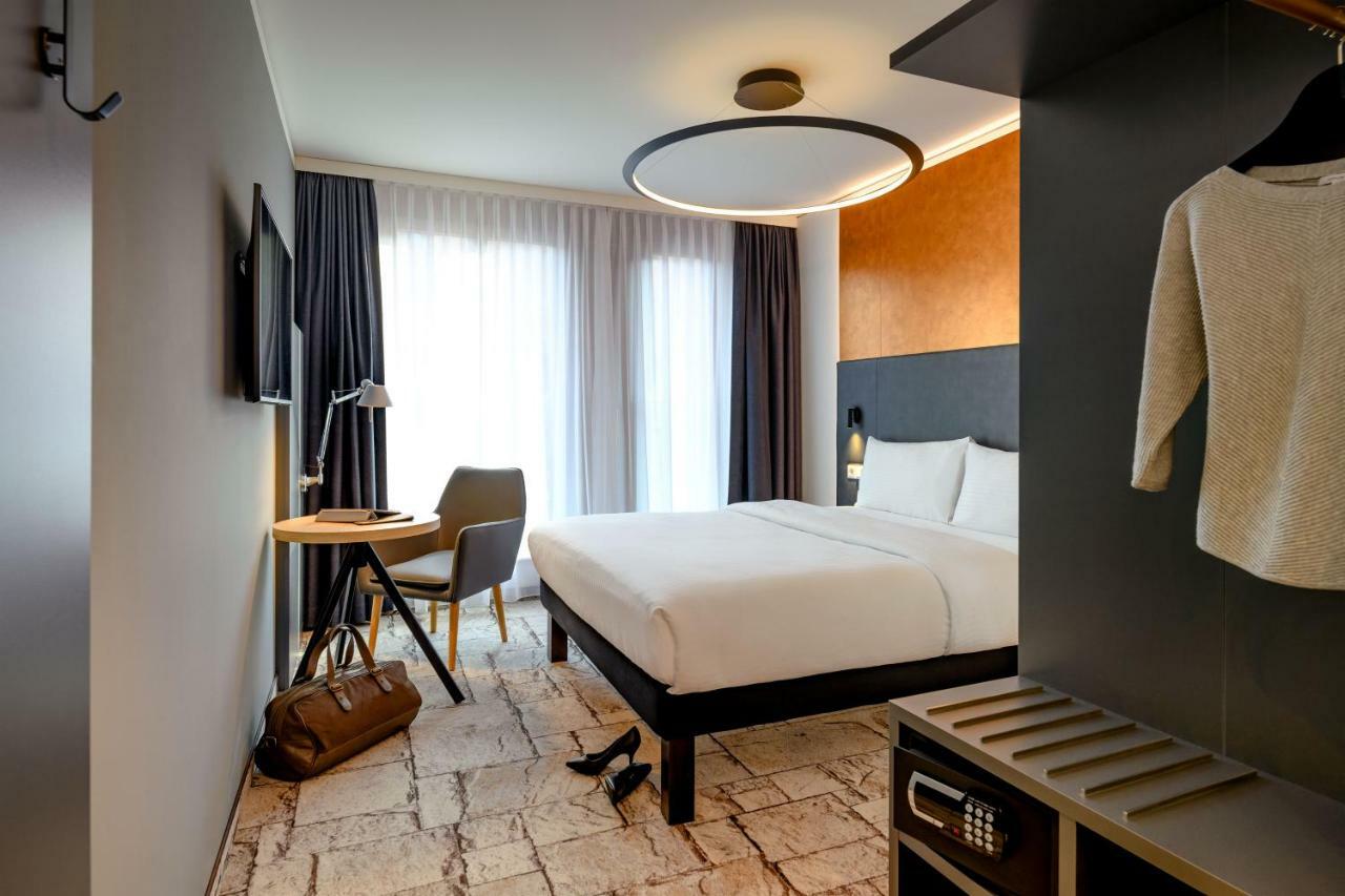 Ibis Styles 3*
